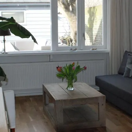 Hello - Zomerhuis De Ruyterstraat 54 Apartment